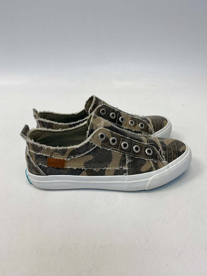 Blowfish US Size 8 Green Camouflage Sneakers