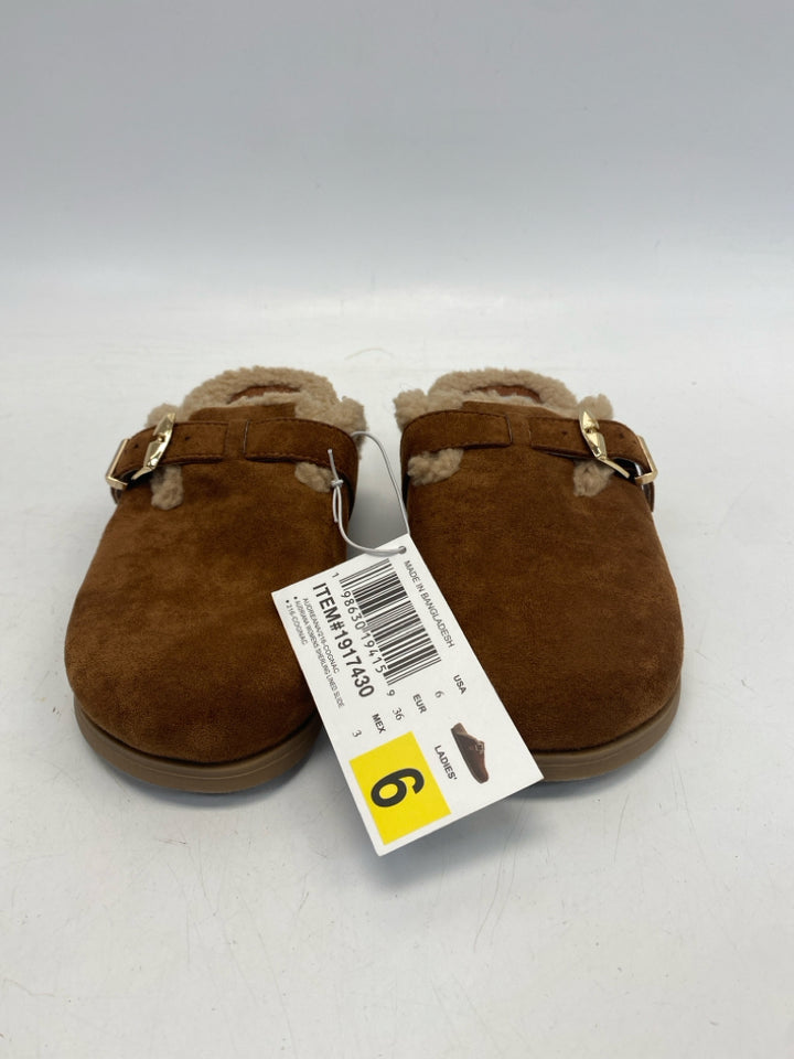 NWT Dolce Vita US Shoe Size 6 Cognac Flats