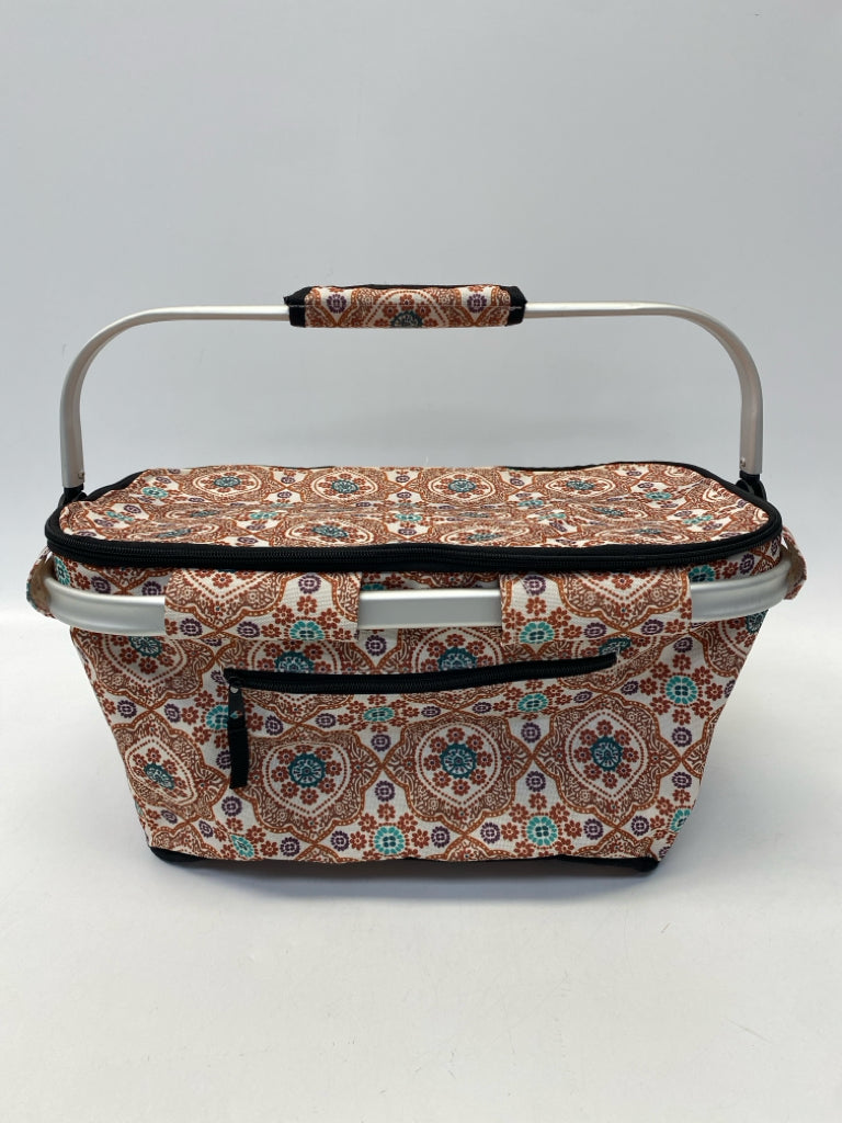 Cream Brown/Multi Print Misc. Kitchen