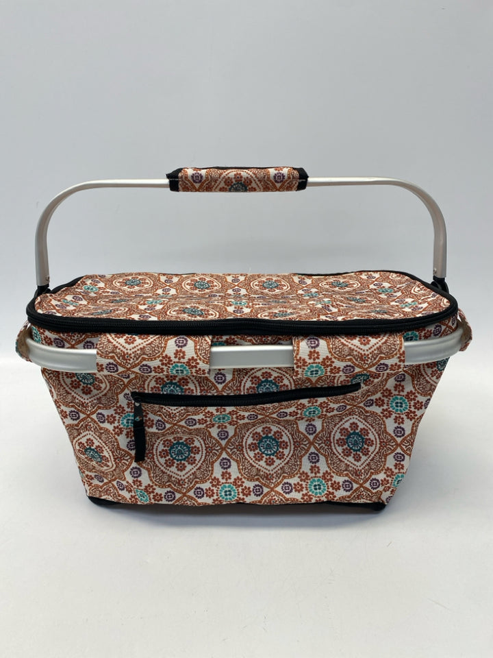 Cream Brown/Multi Print Misc. Kitchen