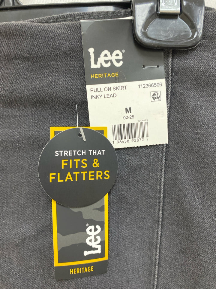 NWT Lee Size M Charcoal Denim Ladies Skirt