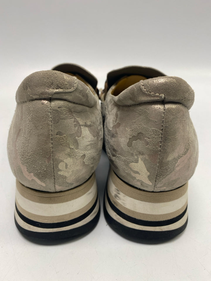 SOFTWAVES EU Shoe Size 38 Gray/Silver Sneakers