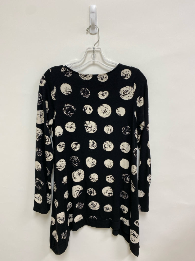 Chalet et ceci Size XS Black White Moon Tunic Ladies Top