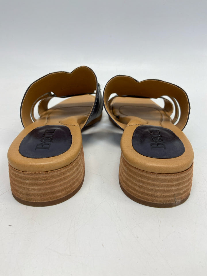 Born  Size 10 Navy Sandals