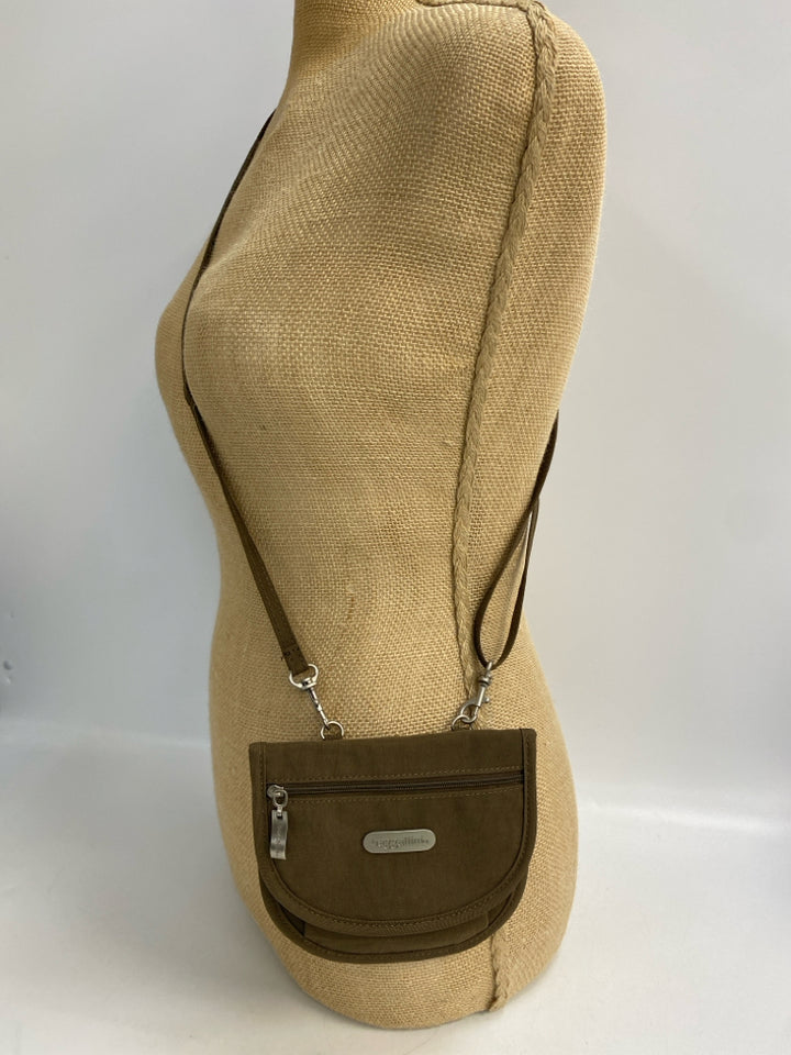 Baggallini Brown Crossbody