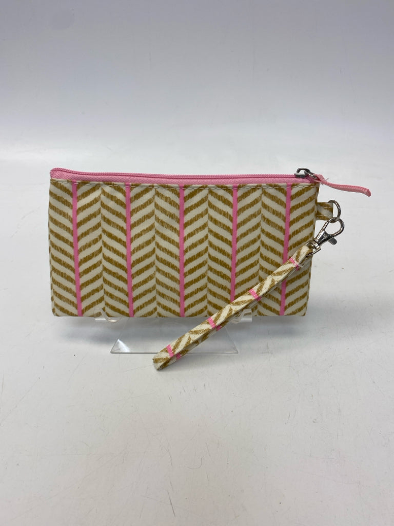 Scout Tan Pink Wristlet