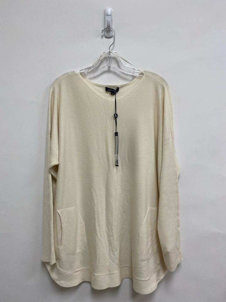 NWT Charlie B  SIZE  2X Ecru Pocket(s) Tunic Plus Size Sweater