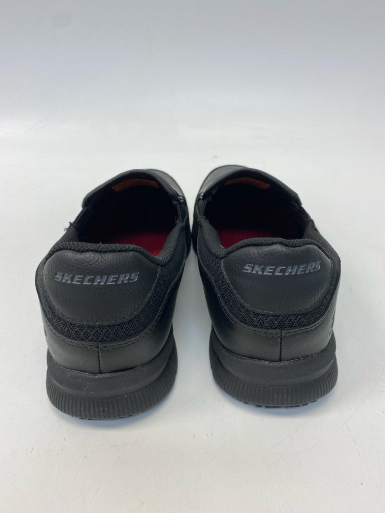 NWOT Skechers Size 9 Black Men&