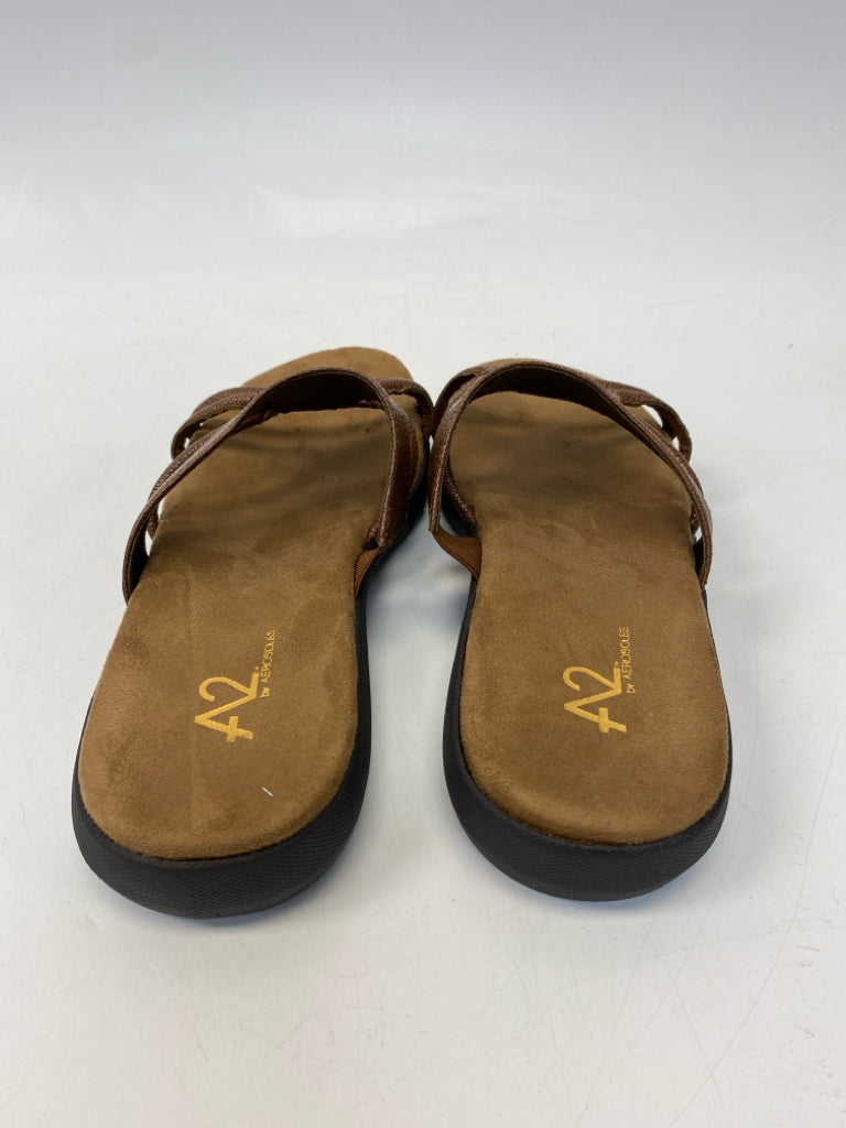 Aerosoles  Size 8 Brown Sandals