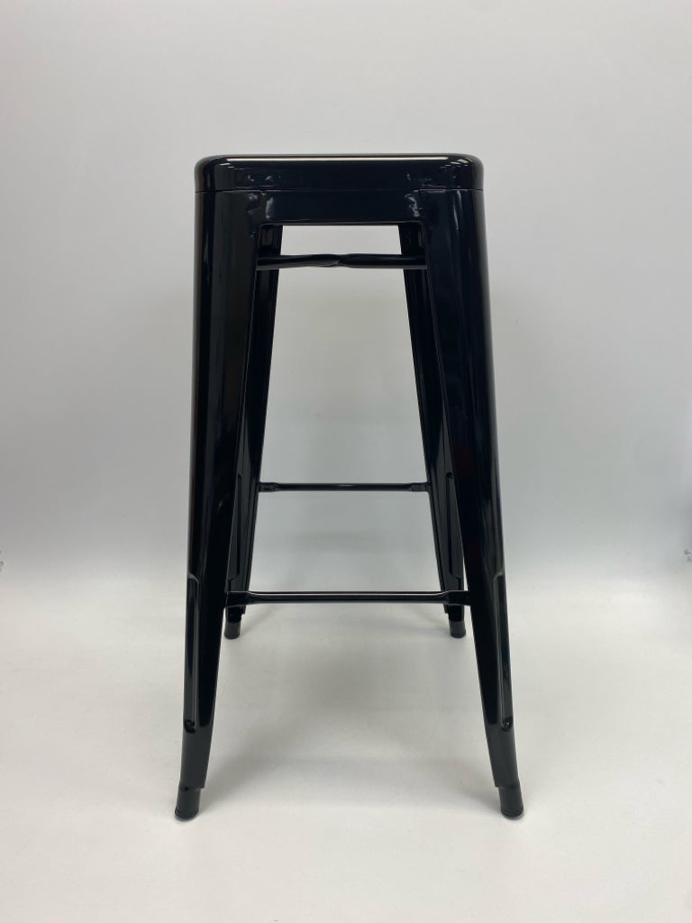 Black Barstool