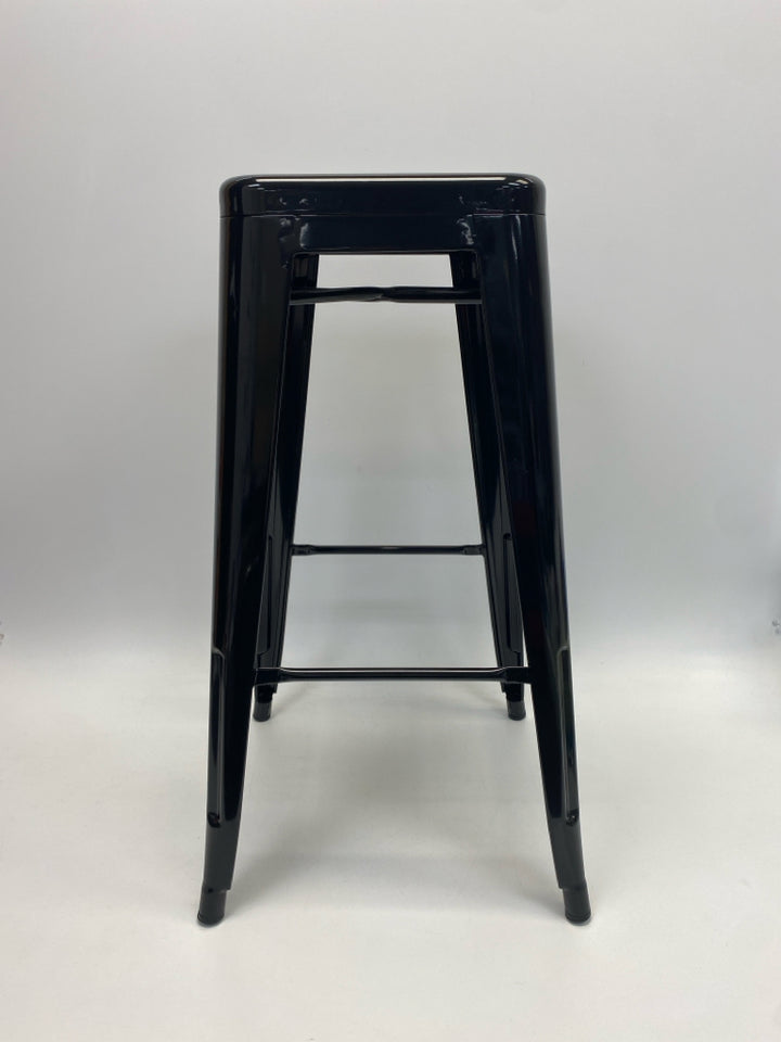 Black Barstool