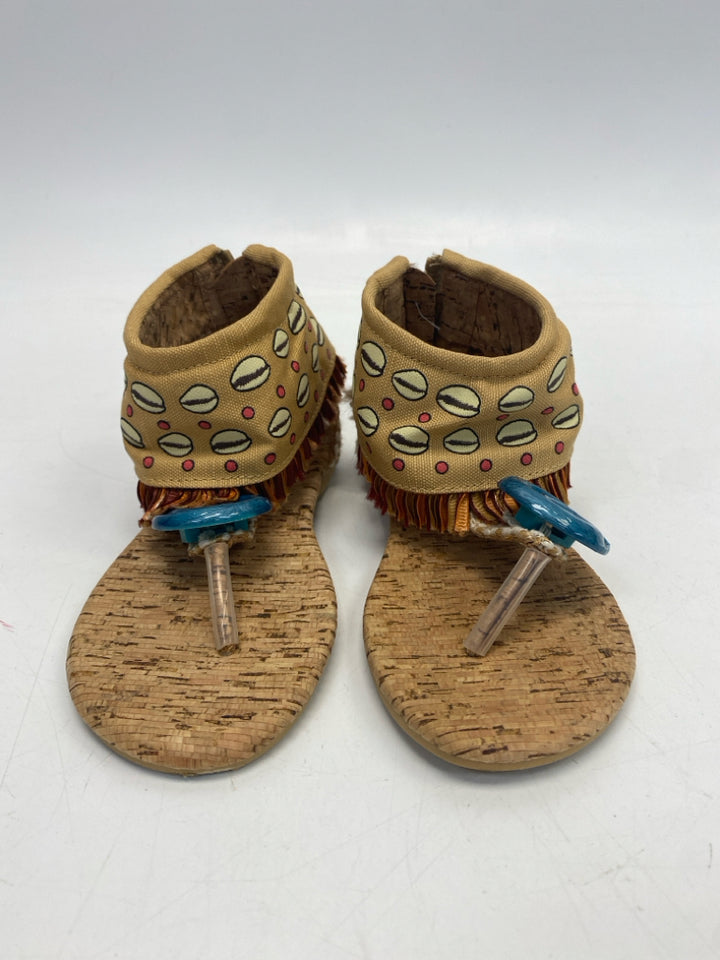 Disney SIZE 9/10 Brown Girl&