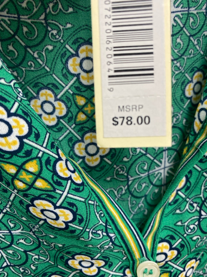 NWT Max Studio Size XS Green/White Yellow/Navy Floral V Neck Ladies Top