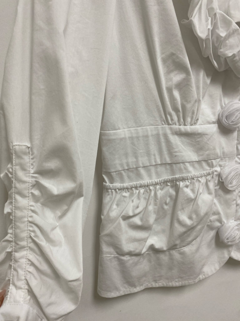 SAMUEL DONG Size S White Rosettes Ladies Jacket