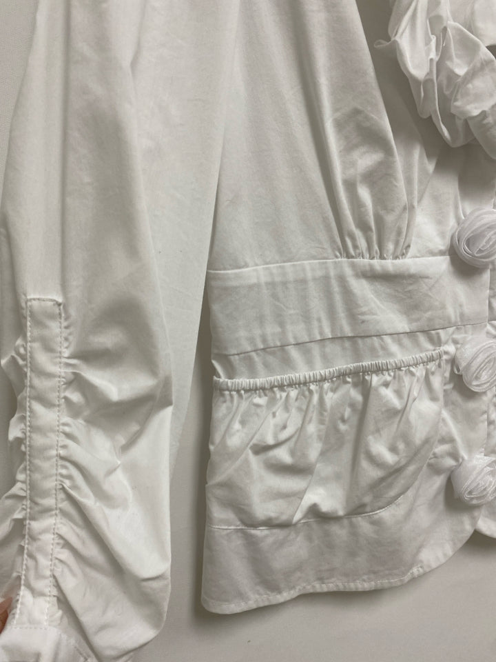 SAMUEL DONG Size S White Rosettes Ladies Jacket