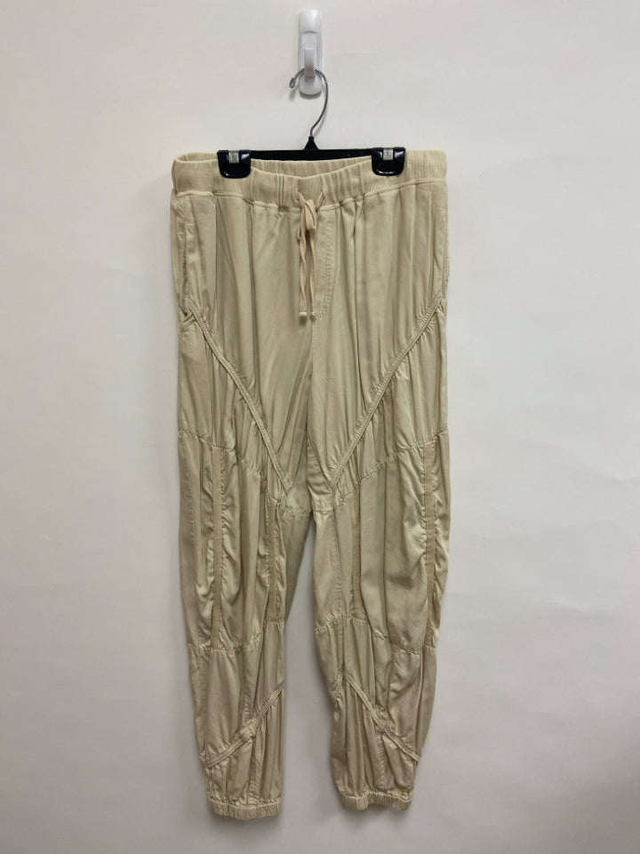 FP Movement Size S Beige Joggers Ladies Pants