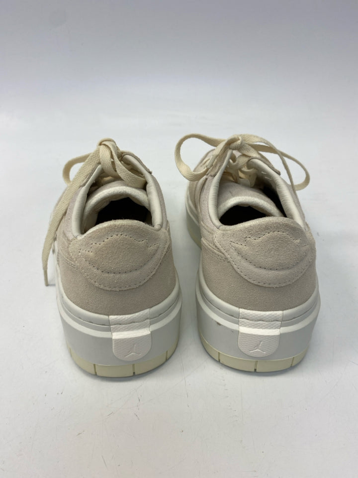 Nike  Size 9.5 Cream Lace Sneakers