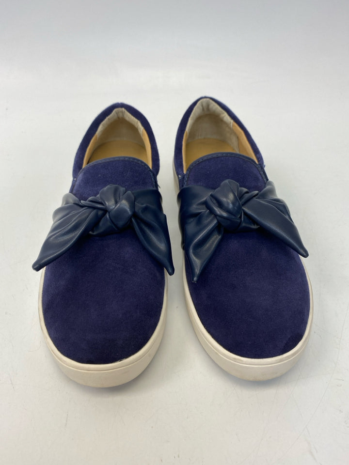 Revitalign US Shoe Size 7.5 Navy Knotted Suede Sneakers