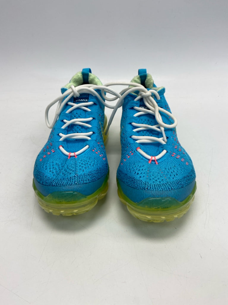 Nike  Size 8 Blue Green/White Lace-up Sneakers