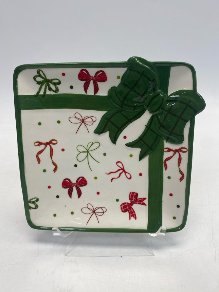 White Green/Red Christmas