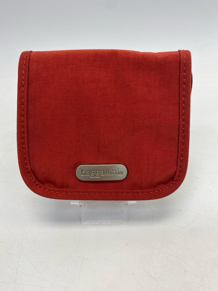 Baggallini Burnt Orange Wallet