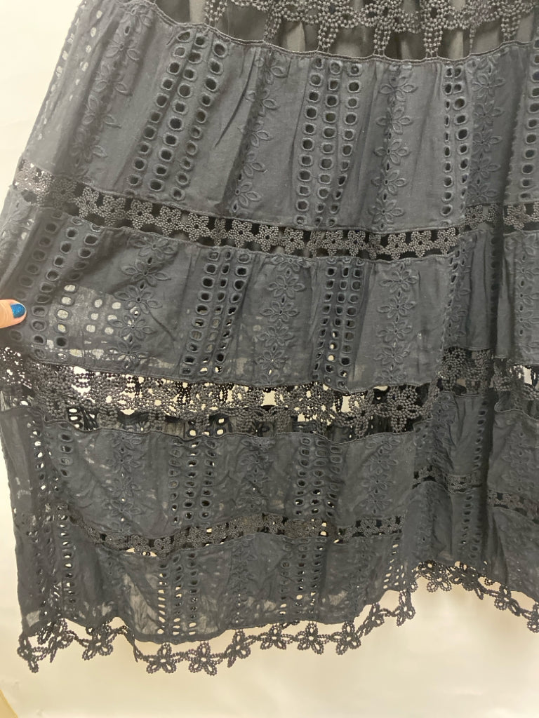 NWT Size L Black Smocking Ladies Dress