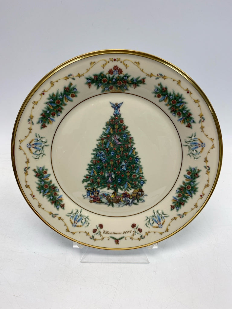 Lenox Cream Green/Multi Christmas Decorative Plate