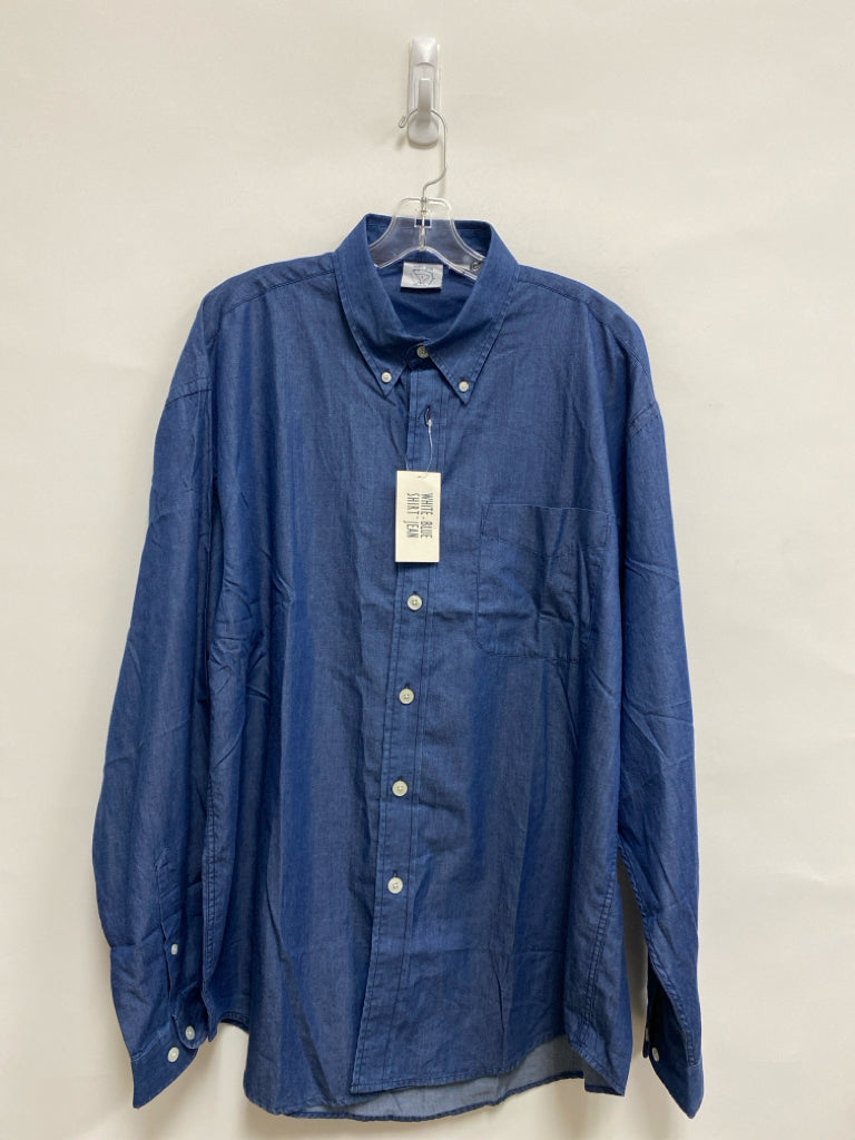 NWT Size L Blue Button Up Men&