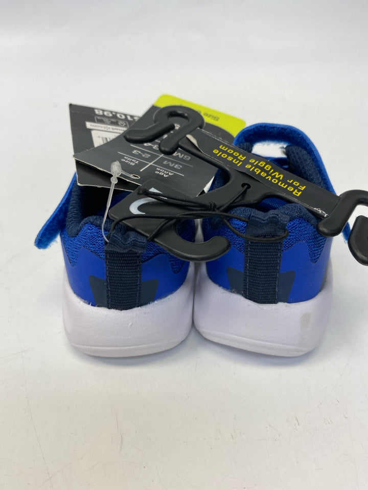 NWT ATHLETIC WORKS SIZE 2 Royal Blue White Boy&
