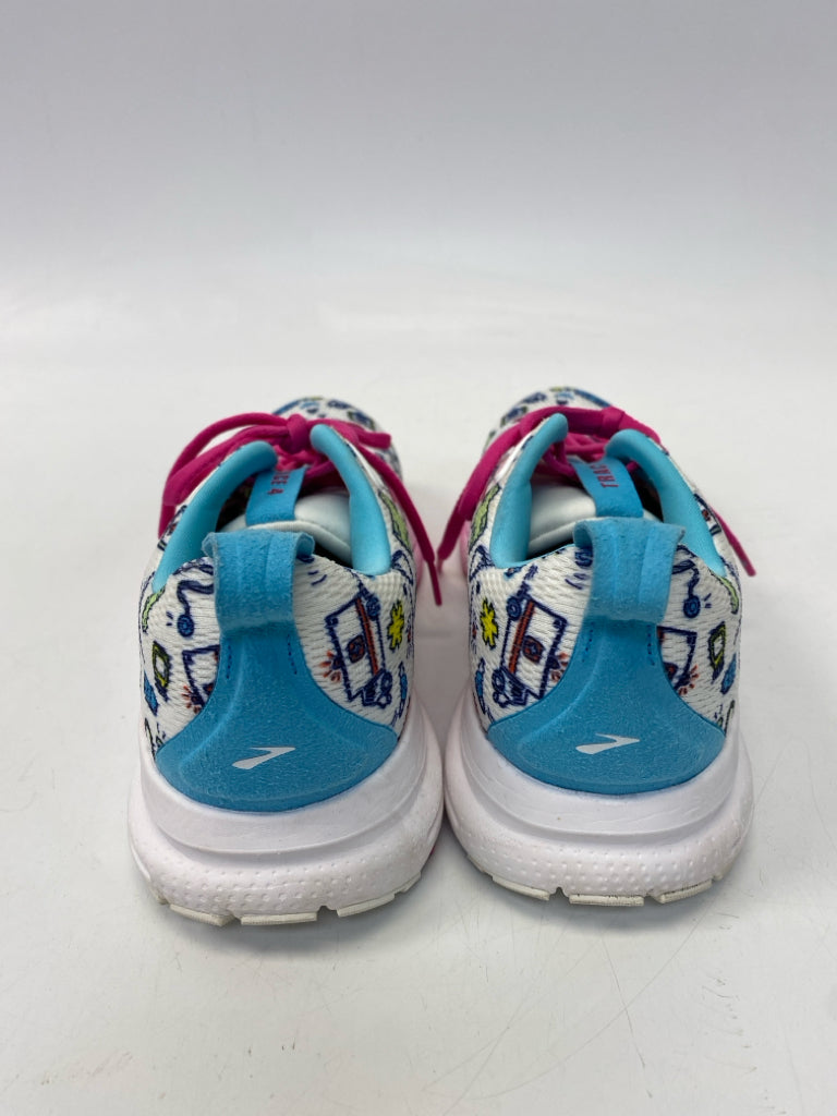 Brooks  Size 8.5 White Multi-Color Lace-up Sneakers