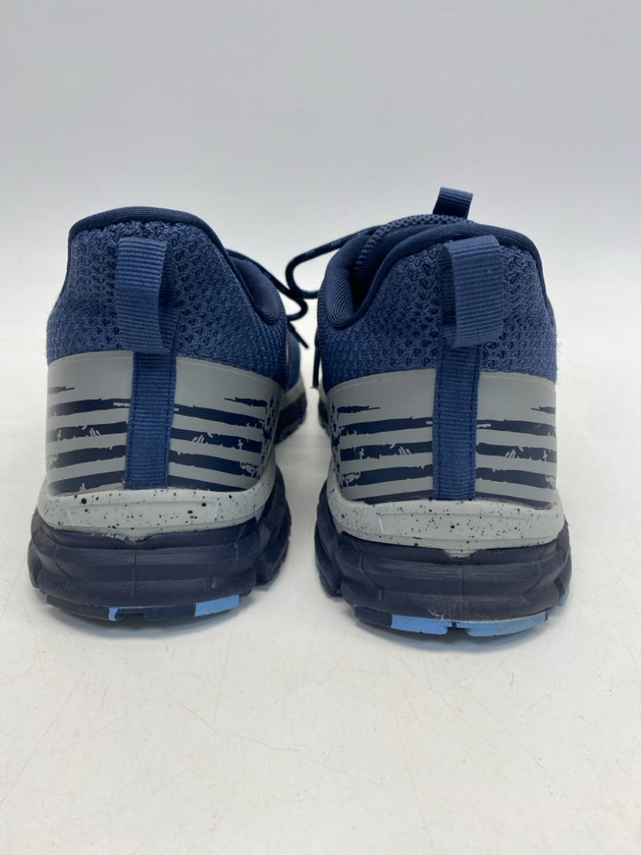 Size 12 Blue Lace-Up Men&
