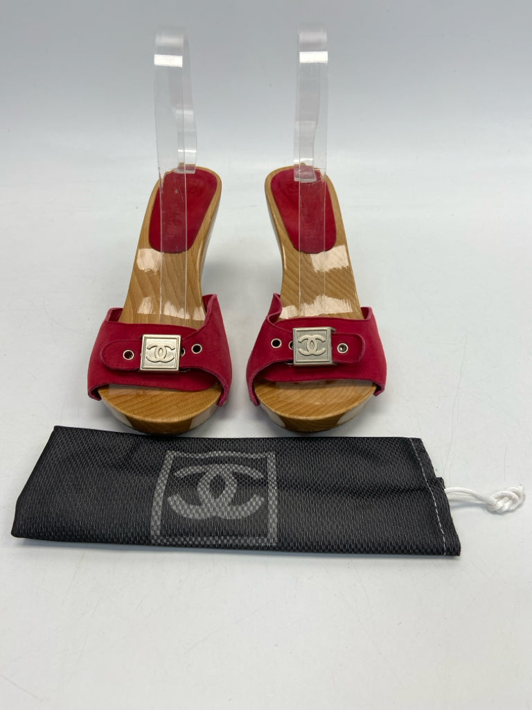 Chanel  Size 38 Dark Raspberry Buckle(s) Suede Sandals