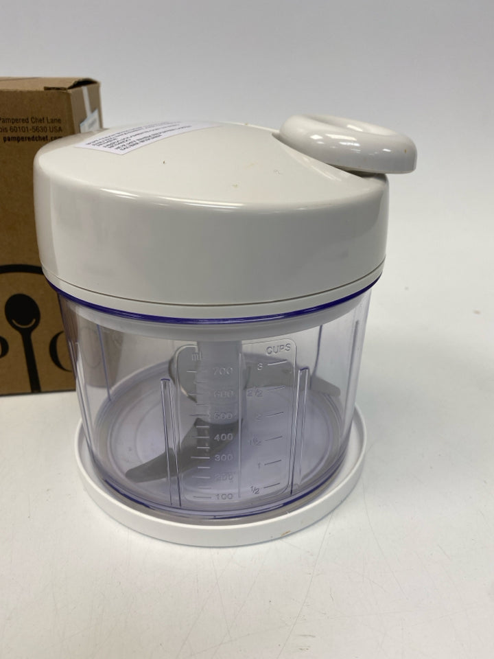 Pampered Chef White Clear Food Processor