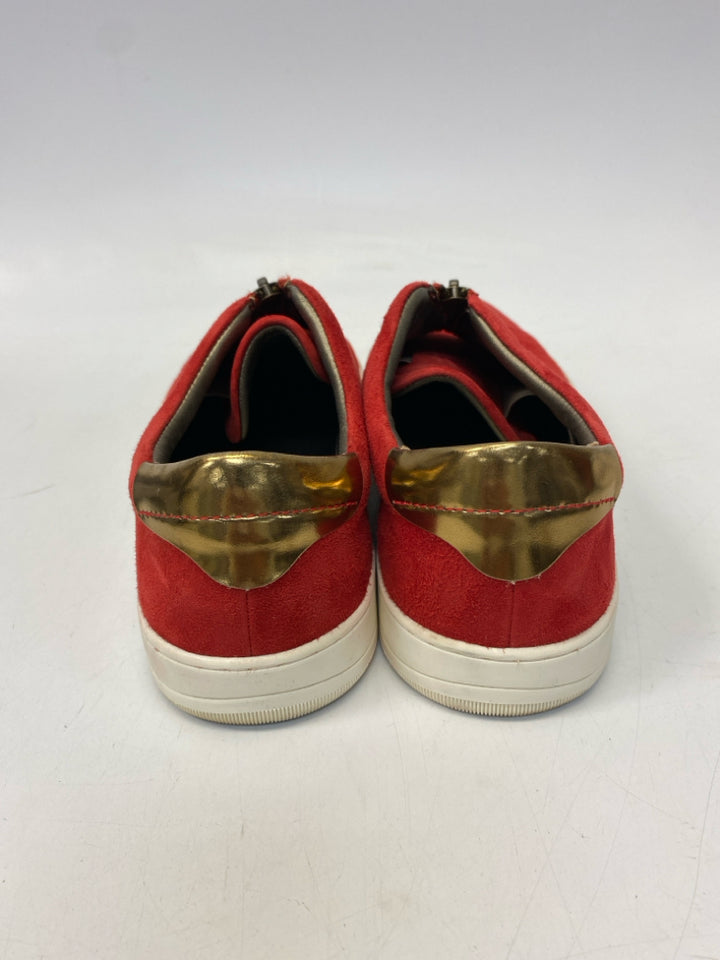 Johnston/Murphy  Size 8.5 Red Suede Sneakers