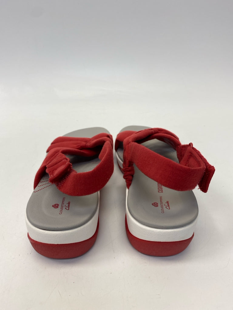 NWOT Clarks  Size 9 Red Crisscross Sandals