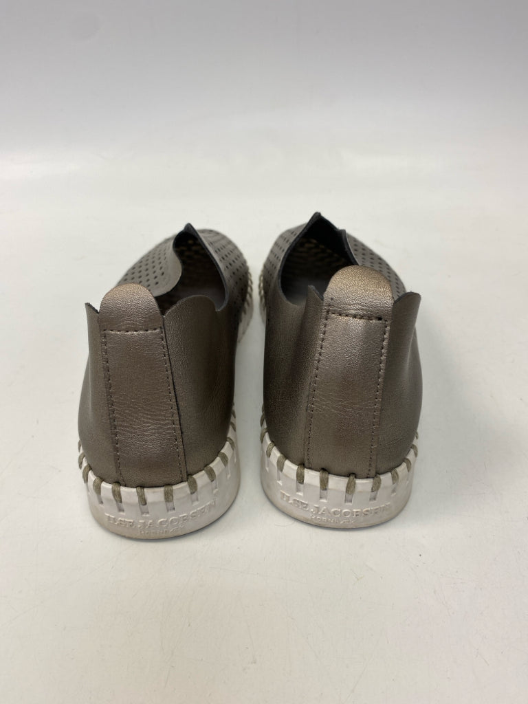 Ilse Jacobsen Hornbaek  Size 38 Bronze Perforated Sneakers