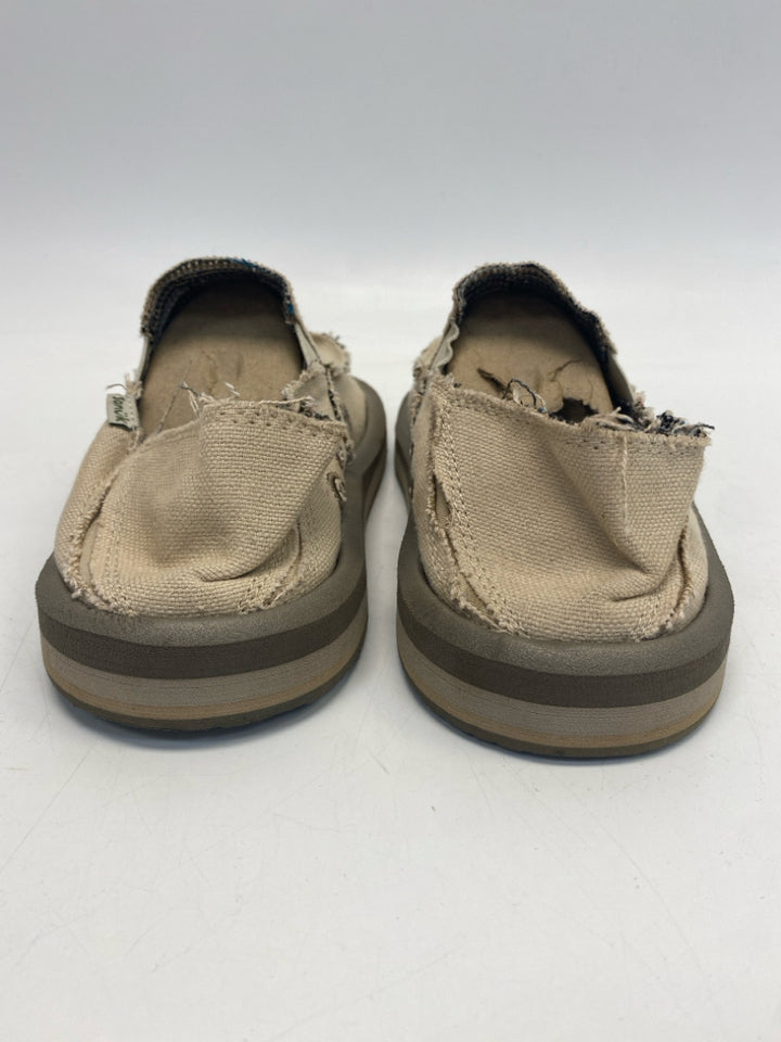 Sanuk Size 8 Cream Men&