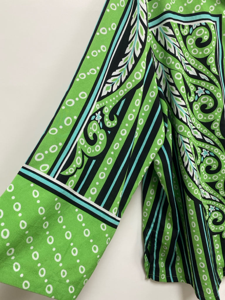 Bob Mackie  SIZE  2X Green Aqua/Black Assorted Print Button Up Plus Size Top