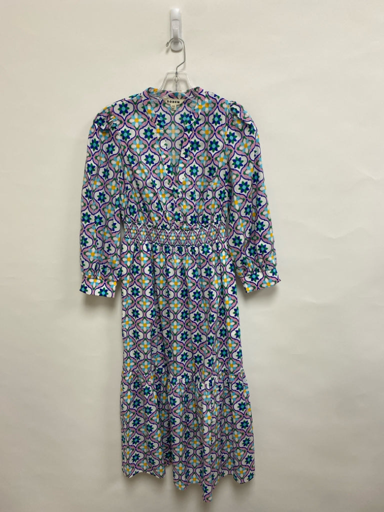 Boden Size 6 White/Blue Lavender/Green Flowers Tiered Ladies Dress