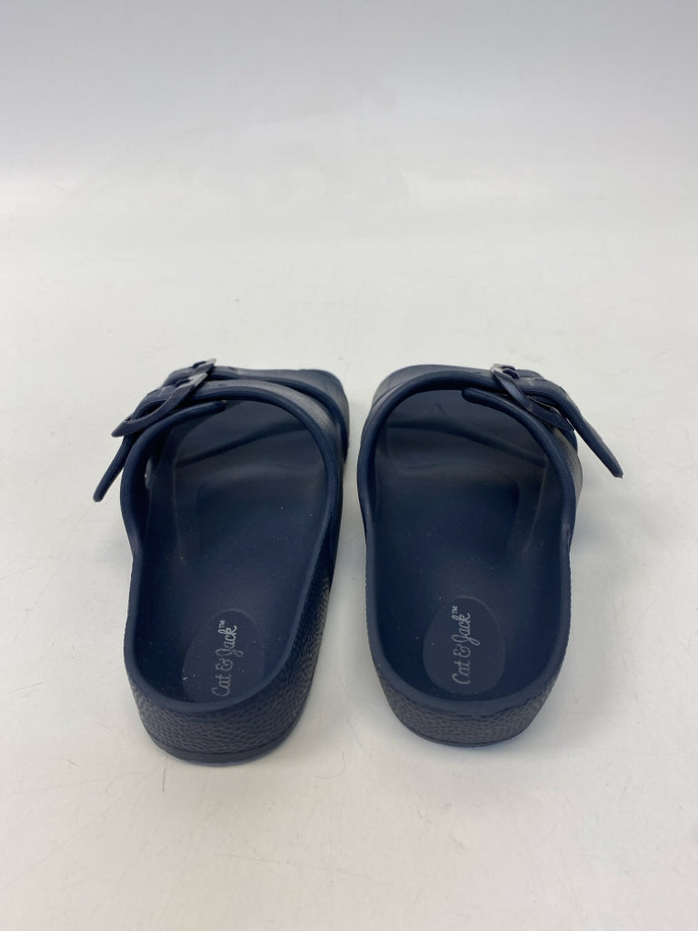 Cat &amp; Jack SIZE 13 Navy Buckle Rubber Girl&