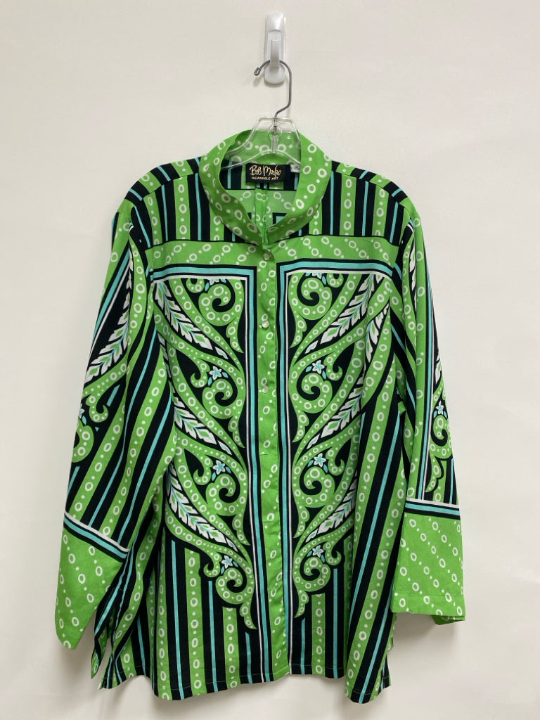 Bob Mackie  SIZE  2X Green Aqua/Black Assorted Print Button Up Plus Size Top