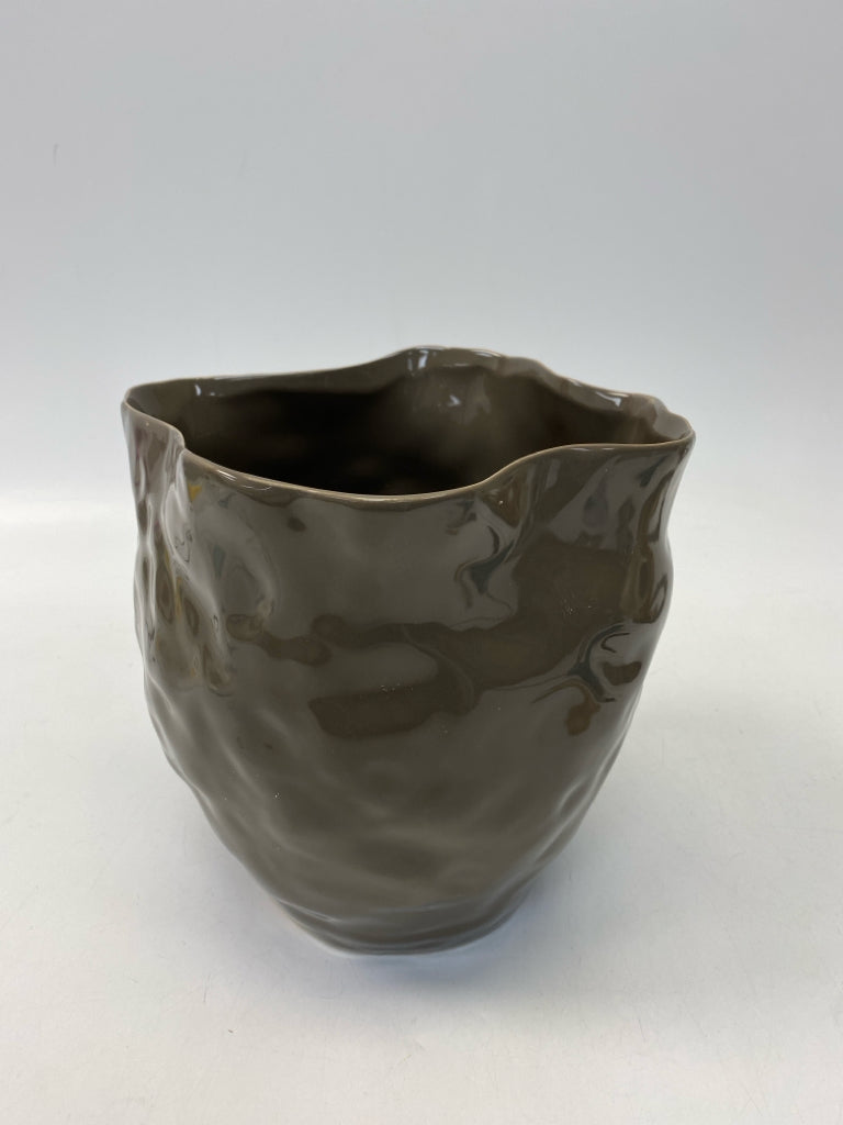 Taupe Thumbprint Ceramic Planter
