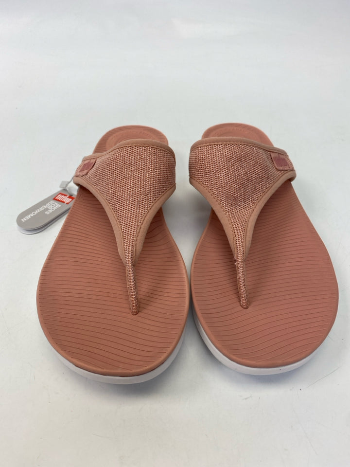 NWT Fit Flop  Size 9 Dusty Pink Shimmery Knit Sandals