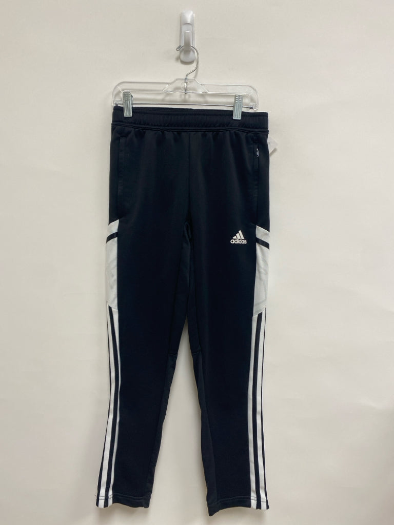 Adidas SIZE M Black White Trimmed Boy&