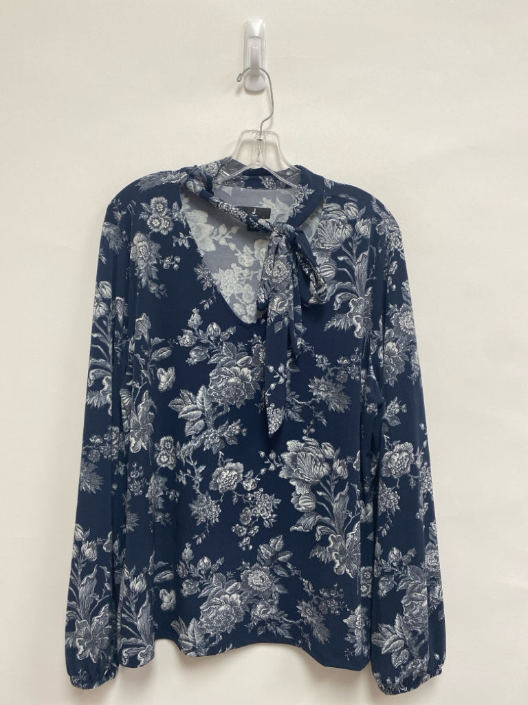 JASON WU Size L Navy Gray Flowers V Neck Ladies Top