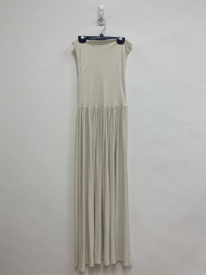 Lululemon Size S Cream Maxi Ladies Dress