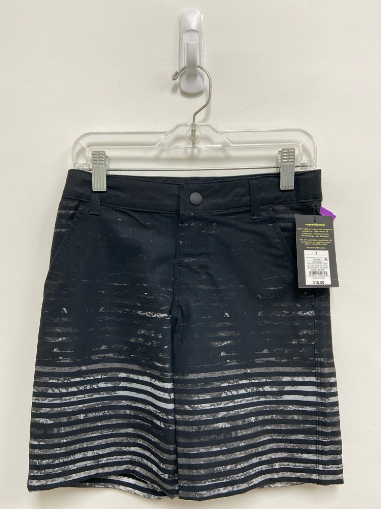 NWT Art/Class SIZE 7 Black Gray Stripes Boy&