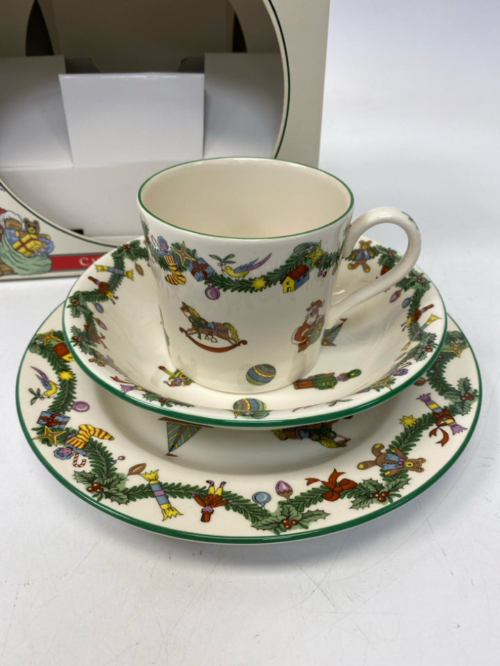 Spode Cream Green/Multi Christmas Dish Set
