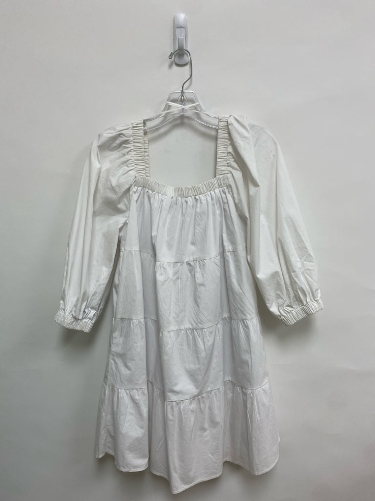 Pomander Place Size XS White Puff Sleeve Ladies Dress