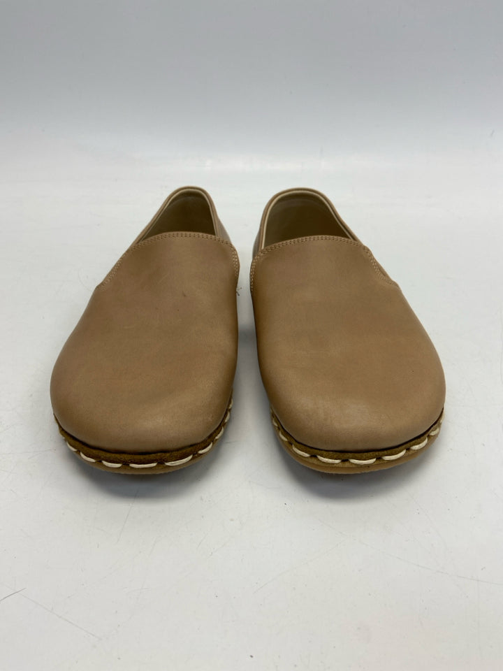 Size 8.5 Tan Leather Shoes